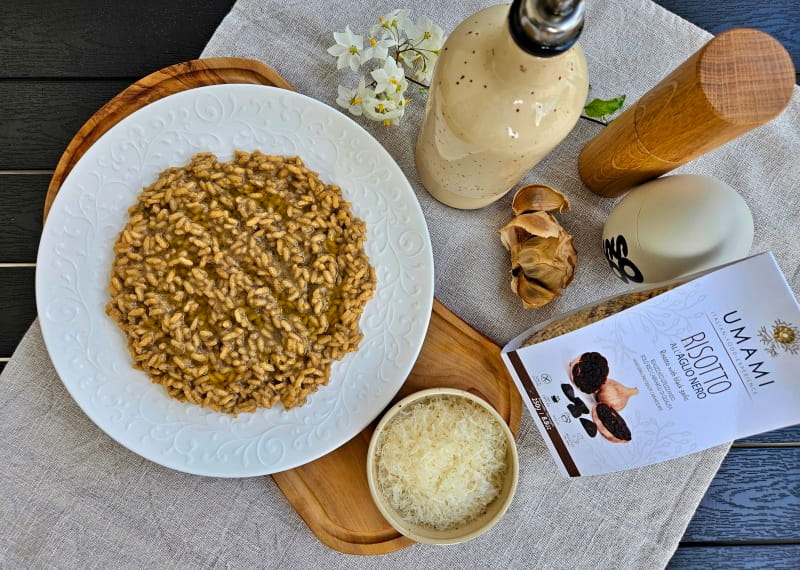 Risotto s černým česnekem UMAMI